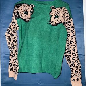 SHEIN Green Sweater with Leopard Design